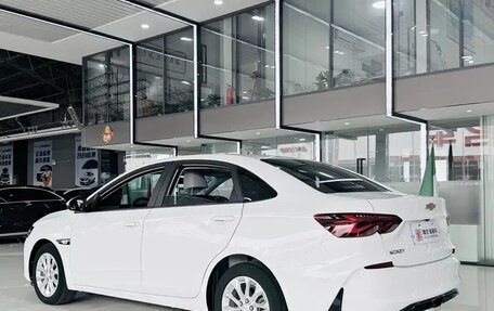 Chevrolet Monza, 2022 год, 1 040 000 рублей, 5 фотография