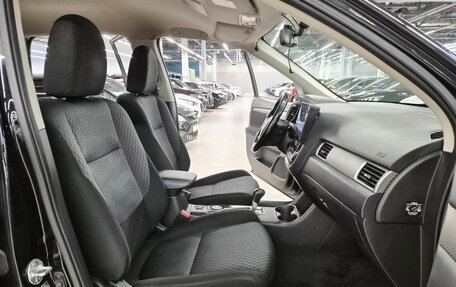 Mitsubishi Outlander III рестайлинг 3, 2015 год, 1 539 000 рублей, 6 фотография