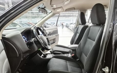 Mitsubishi Outlander III рестайлинг 3, 2015 год, 1 539 000 рублей, 8 фотография