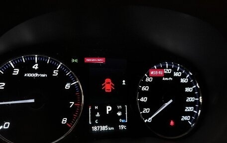 Mitsubishi Outlander III рестайлинг 3, 2015 год, 1 539 000 рублей, 10 фотография