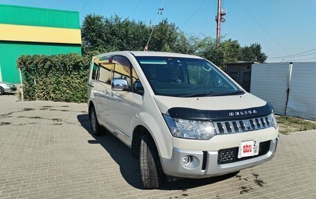 Mitsubishi Delica D:5 I, 2008 год, 1 900 000 рублей, 1 фотография