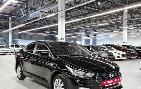 Hyundai Solaris II рестайлинг, 2017 год, 1 049 000 рублей, 2 фотография