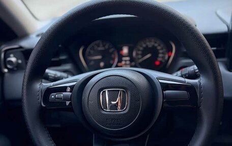 Honda Vezel, 2023 год, 2 095 000 рублей, 13 фотография