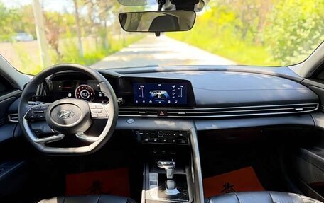 Hyundai Elantra, 2022 год, 1 376 000 рублей, 10 фотография