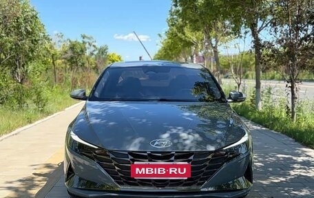 Hyundai Elantra, 2022 год, 1 376 000 рублей, 2 фотография