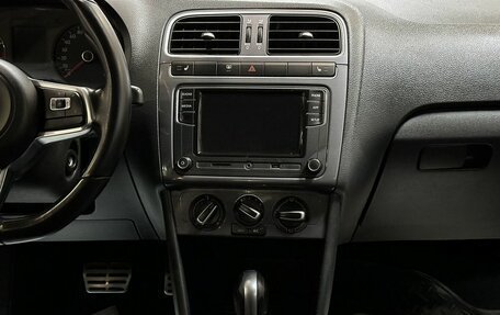Volkswagen Polo VI (EU Market), 2018 год, 1 299 000 рублей, 26 фотография
