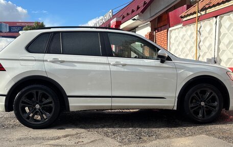 Volkswagen Tiguan II, 2019 год, 1 790 000 рублей, 8 фотография