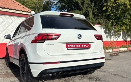 Volkswagen Tiguan II, 2019 год, 1 790 000 рублей, 10 фотография