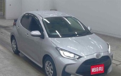 Toyota Yaris, 2021 год, 1 000 000 рублей, 1 фотография