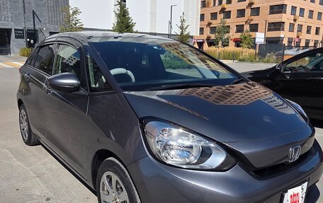 Honda Fit, 2020 год, 1 420 000 рублей, 2 фотография
