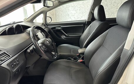 Toyota Verso I, 2016 год, 1 399 000 рублей, 13 фотография