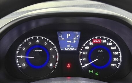 Hyundai Solaris II рестайлинг, 2013 год, 965 000 рублей, 15 фотография