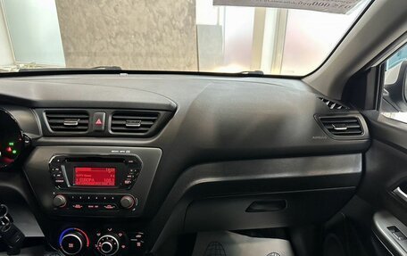 KIA Rio III рестайлинг, 2013 год, 899 000 рублей, 23 фотография