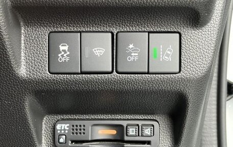Honda Freed II, 2023 год, 1 310 000 рублей, 17 фотография
