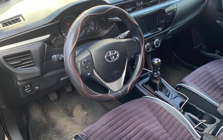 Toyota Corolla, 2013 год, 1 250 000 рублей, 7 фотография