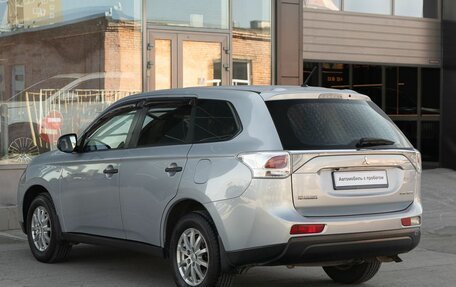 Mitsubishi Outlander III рестайлинг 3, 2013 год, 1 500 000 рублей, 7 фотография