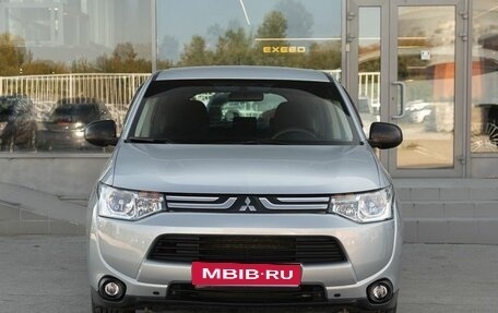 Mitsubishi Outlander III рестайлинг 3, 2013 год, 1 500 000 рублей, 2 фотография