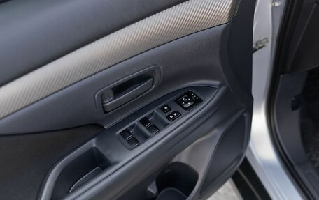 Mitsubishi Outlander III рестайлинг 3, 2013 год, 1 500 000 рублей, 16 фотография