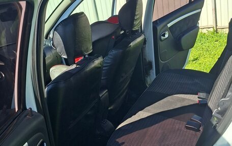 Renault Sandero I, 2012 год, 590 000 рублей, 6 фотография