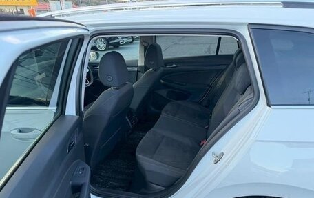 Volkswagen Golf VIII, 2023 год, 1 389 666 рублей, 18 фотография