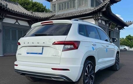Skoda Kodiaq I, 2022 год, 1 990 000 рублей, 2 фотография