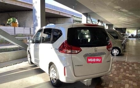 Honda Freed II, 2022 год, 1 499 666 рублей, 7 фотография