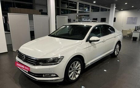 Volkswagen Passat B8 рестайлинг, 2018 год, 2 682 000 рублей, 7 фотография