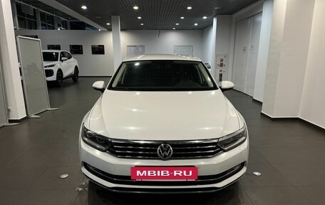 Volkswagen Passat B8 рестайлинг, 2018 год, 2 682 000 рублей, 8 фотография