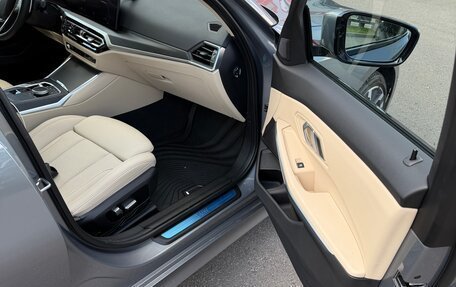 BMW 3 серия, 2022 год, 3 999 990 рублей, 11 фотография