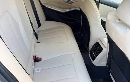 BMW 3 серия, 2022 год, 3 999 990 рублей, 15 фотография