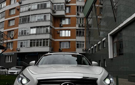 Infiniti QX70, 2014 год, 2 800 000 рублей, 1 фотография