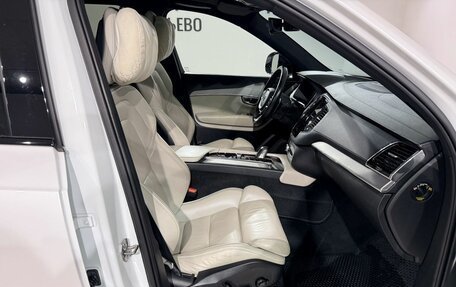 Volvo XC90 II рестайлинг, 2019 год, 3 700 000 рублей, 17 фотография