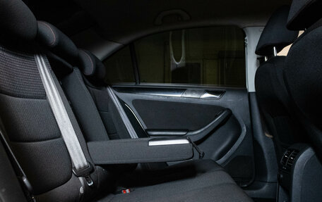 Volkswagen Jetta VI, 2015 год, 980 000 рублей, 11 фотография