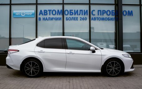 Toyota Camry, 2021 год, 2 995 000 рублей, 6 фотография