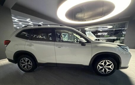 Subaru Forester, 2021 год, 2 290 000 рублей, 4 фотография