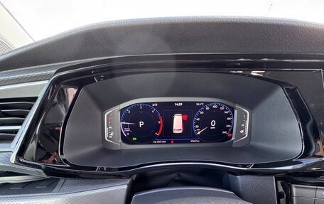 Volkswagen Multivan T6 рестайлинг, 2021 год, 8 500 000 рублей, 10 фотография