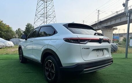 Honda Vezel, 2023 год, 1 760 000 рублей, 5 фотография