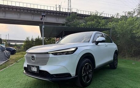 Honda Vezel, 2023 год, 1 760 000 рублей, 3 фотография