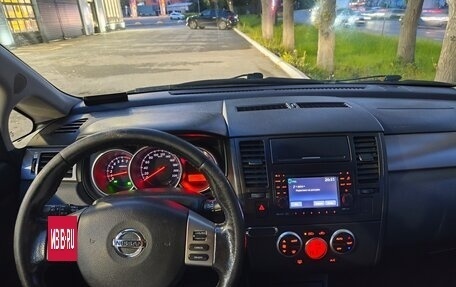 Nissan Tiida, 2013 год, 999 000 рублей, 21 фотография