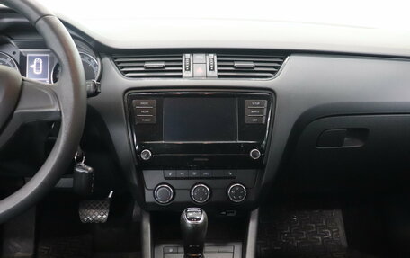 Skoda Octavia, 2018 год, 1 754 000 рублей, 12 фотография