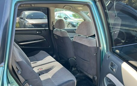 Honda Stream I рестайлинг, 2002 год, 649 000 рублей, 14 фотография