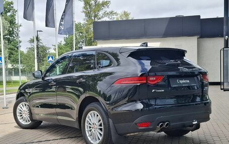 Jaguar F-Pace, 2017 год, 2 100 000 рублей, 7 фотография