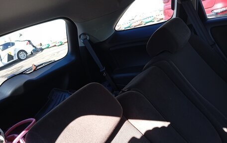 Honda Stream II, 2006 год, 125 000 000 рублей, 13 фотография