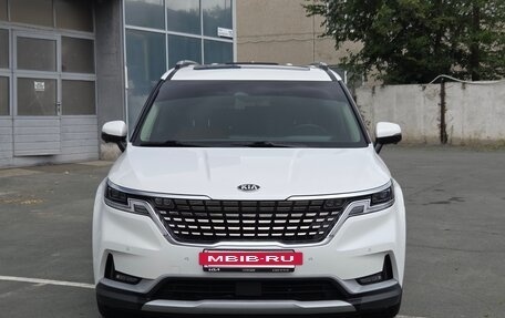 KIA Carnival, 2021 год, 3 690 000 рублей, 2 фотография
