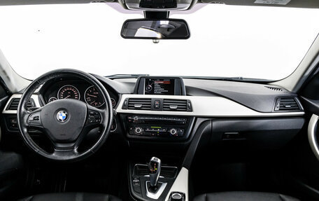 BMW 3 серия, 2014 год, 1 399 000 рублей, 10 фотография