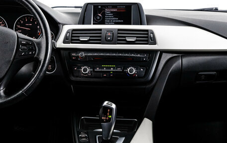 BMW 3 серия, 2014 год, 1 399 000 рублей, 12 фотография