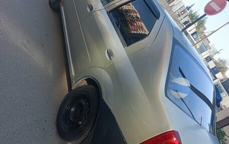 Renault Logan I, 2010 год, 235 000 рублей, 3 фотография