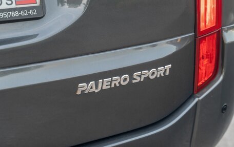 Mitsubishi Pajero Sport III рестайлинг, 2018 год, 3 800 000 рублей, 14 фотография