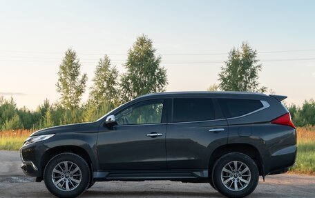 Mitsubishi Pajero Sport III рестайлинг, 2018 год, 3 800 000 рублей, 20 фотография