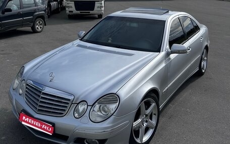 Mercedes-Benz E-Класс, 2008 год, 580 000 рублей, 1 фотография